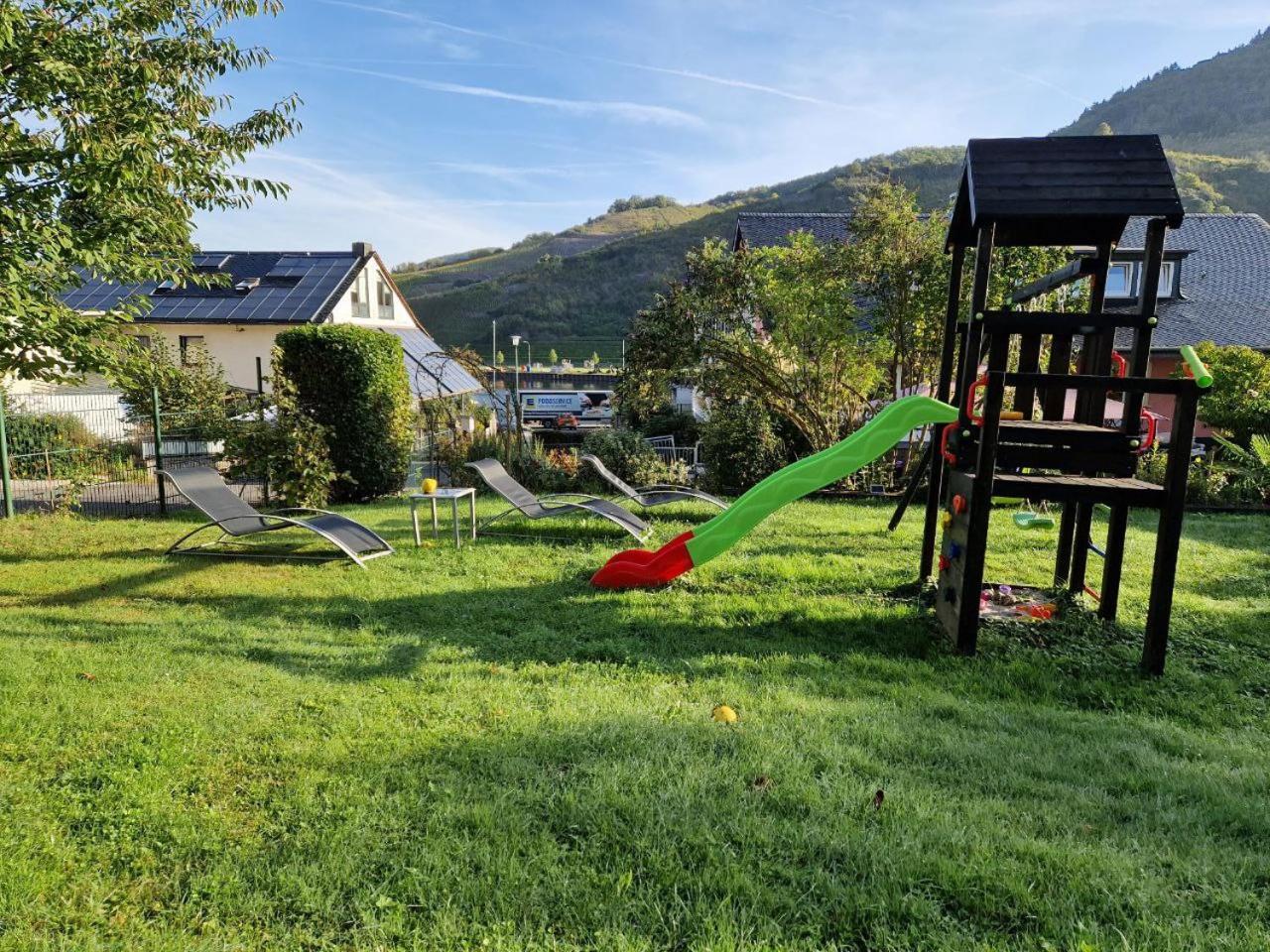 Weingut Im Moselkrampen Ellenz-Poltersdorf Exterior foto